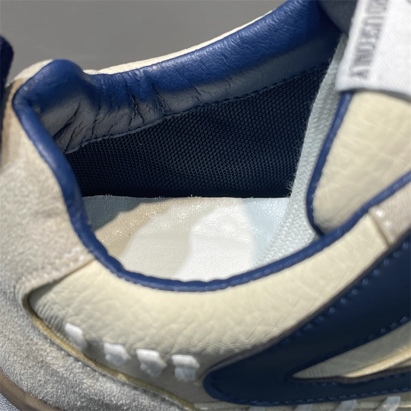 b279d5d5a2c12b62d866f76c0004f82c